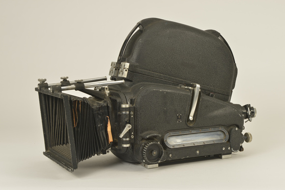 Arriflex blimp for 16mm camera / 60's