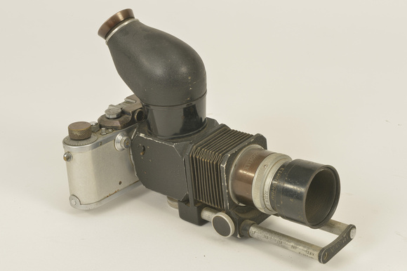 Leica M3 with Novoflex makro bellows adaptor lens