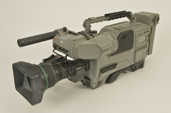 BTS (Philips) Betacam SP Camcorder / First ENG camcorder
